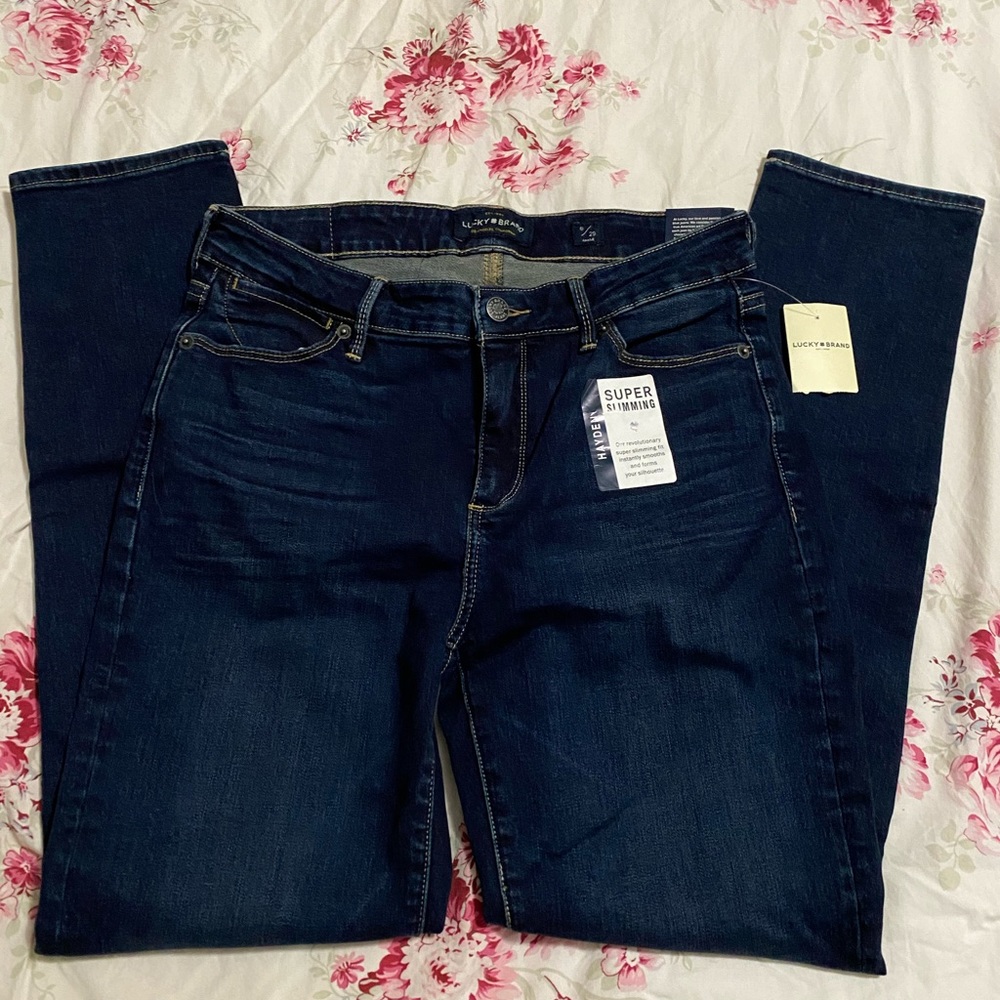 Brand NWT lucky brand woman’s jeans size 29